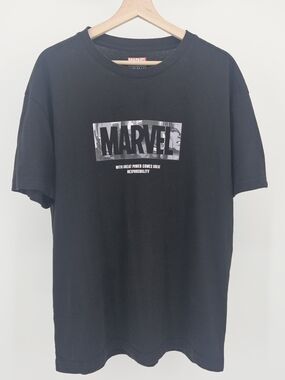 Marvel Polham Black Graphic T-Shirt Men's Large